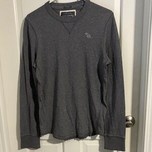 Abercrombie & Fitch Men's Charcoal Long Sleeve Tee